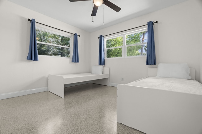 property at 3612 W Leila Ave