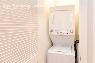 1539 W 19th St, Unit 1R in Chicago, IL - Foto de edificio - Building Photo