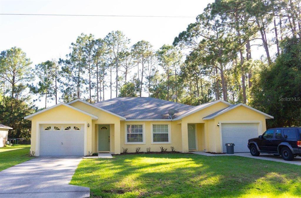 15 Bunker Knolls Ln in Palm Coast, FL - Building Photo