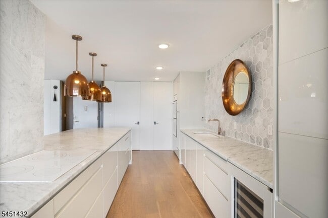 property at 1 Claridge Dr