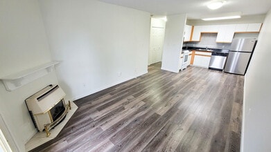 Hanna Estates in Abbotsford, BC - Foto de edificio - Building Photo