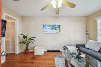 2903 10th St N, Unit 2905 in St. Petersburg, FL - Foto de edificio - Building Photo