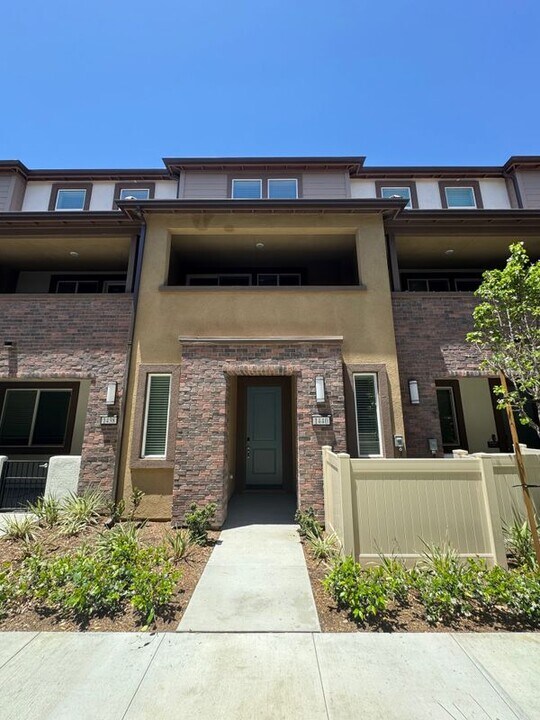 1440 Stratus Dr in Pomona, CA - Building Photo