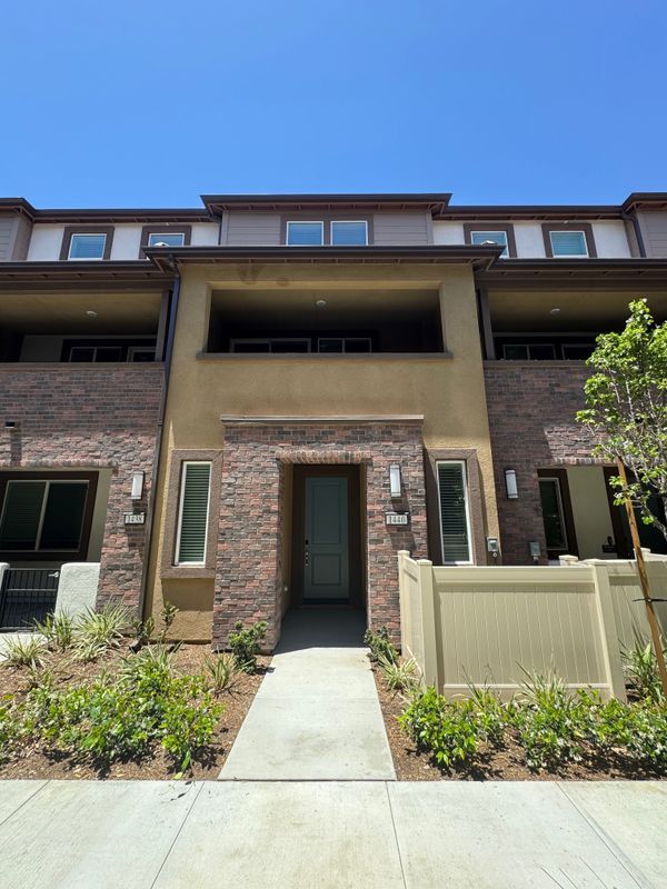 property at 1440 Stratus Dr