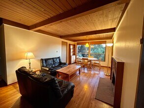 1216 Spruce St, Unit 1216-1/2 Spruce in Berkeley, CA - Building Photo - Building Photo