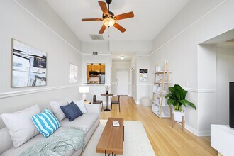 60 Erie St in Jersey City, NJ - Building Photo - Building Photo