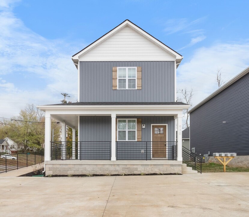 930 Crossland Ave-Unit -A in Clarksville, TN - Building Photo
