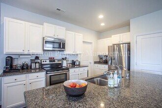 142 Presley Ln in Wilmington, NC - Building Photo - Building Photo