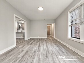 373 Hazel Ave in Glencoe, IL - Building Photo - Building Photo