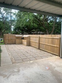 401 Dodson St photo'