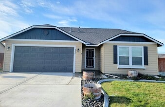 6206 Maryhill Ln in Pasco, WA - Building Photo - Building Photo