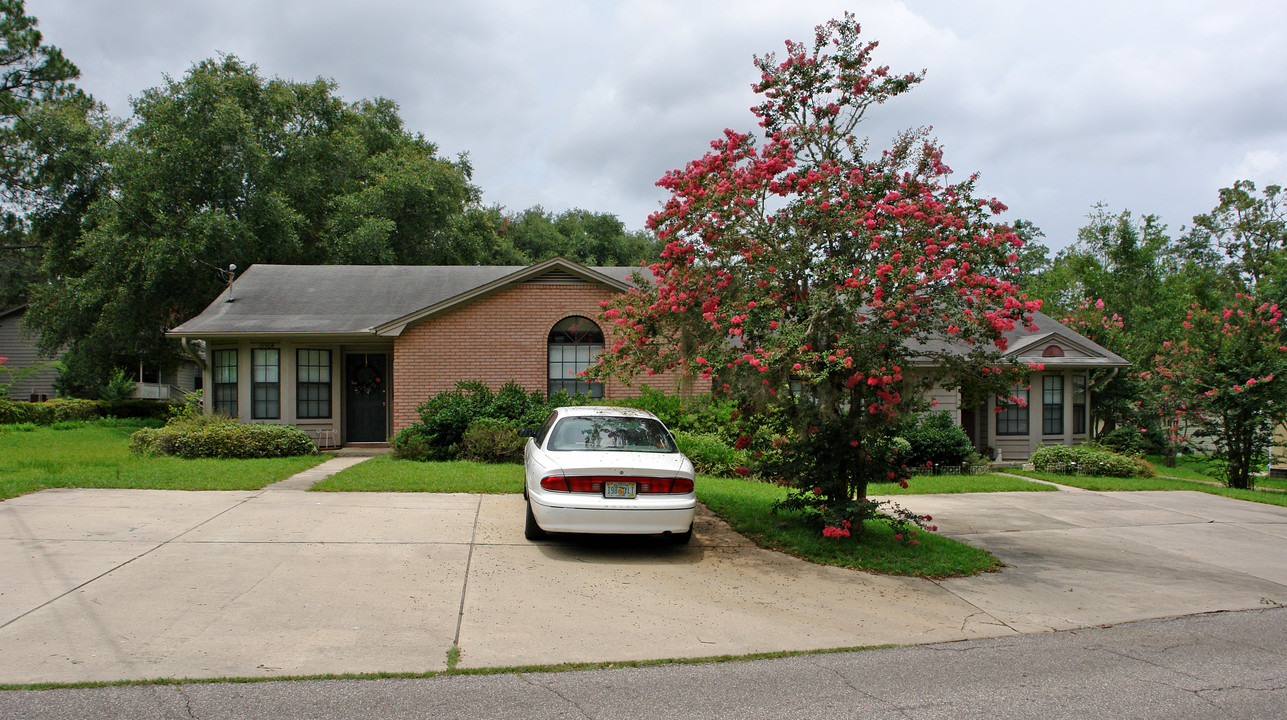 1550 Coombs Dr in Tallahassee, FL - Building Photo