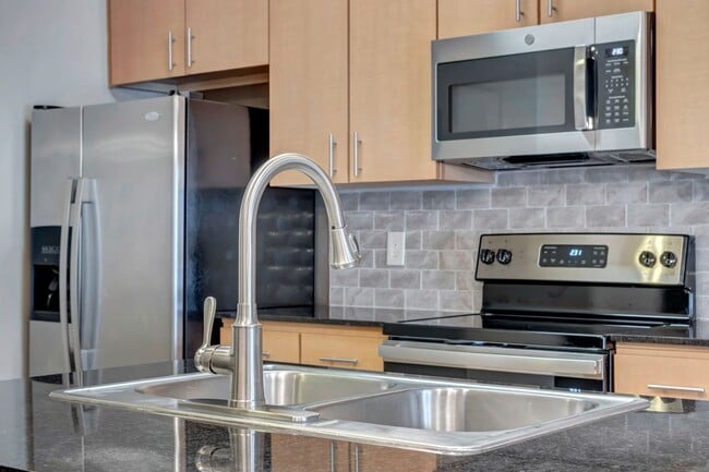 The District Universal Boulevard Apartments in Orlando, FL - Building Photo - Building Photo