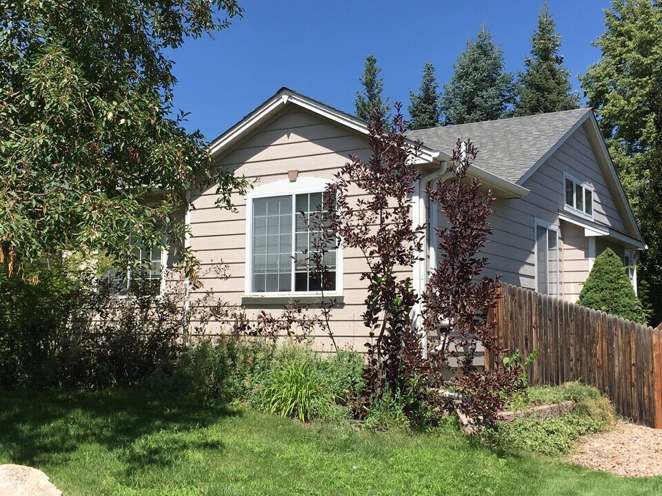 200 Mercator Ave in Lafayette, CO - Building Photo