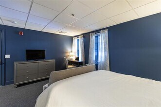 38 Dr Marcus Wheatland Blvd in Newport, RI - Building Photo - Building Photo