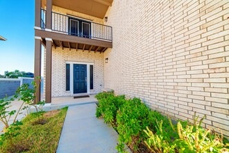 3305 Charolais Dr in Laredo, TX - Building Photo - Building Photo