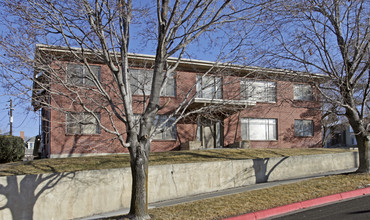 35 E Hillside Ave in Salt Lake City, UT - Foto de edificio - Building Photo