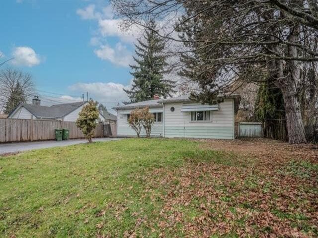 9523 Stanley St in Chilliwack, BC - Building Photo - Building Photo