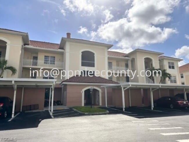 property at 1105 Van Loon Commons Cir