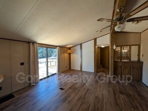 6511 Blue Springs Rd in Greenwood, FL - Building Photo - Building Photo