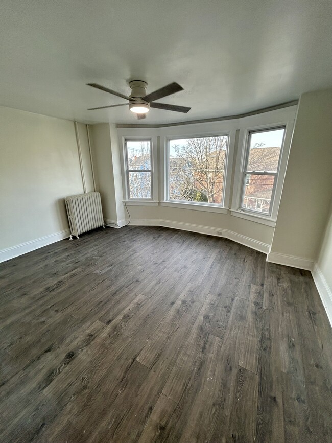 2246 Birch St, Unit 2 -