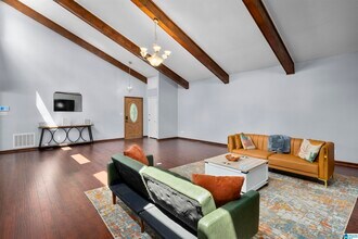 1304 Monterey Dr in Birmingham, AL - Building Photo - Building Photo