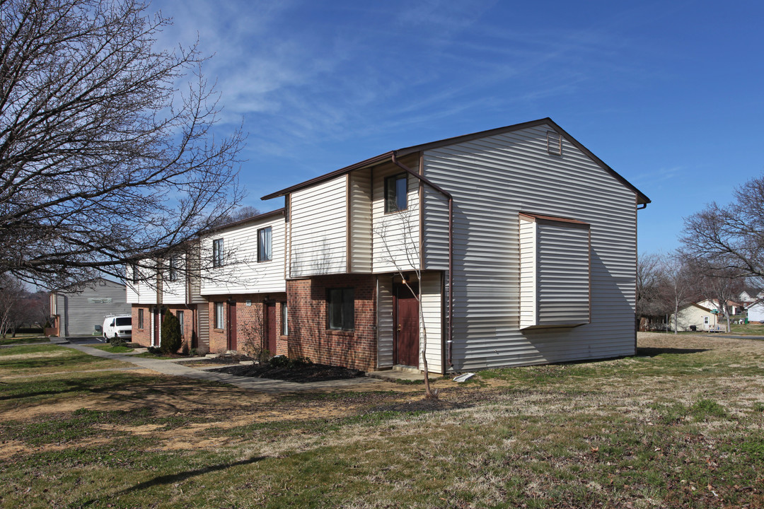 Greenhaven Townhouses in Charlotte, NC - Building Photo