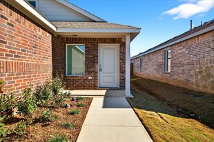 2037 Belgian Dr in Aubrey, TX - Building Photo