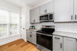 2001 Turtle Point Dr in Raleigh, NC - Building Photo - Building Photo