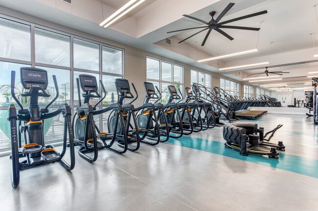 The Standard at Tampa in Tampa, FL - Foto de edificio - Interior Photo