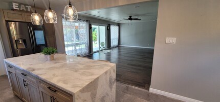 8115 Moreland St in Stockton, CA - Building Photo - Building Photo