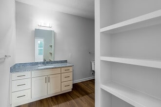 52 at Park in Orlando, FL - Building Photo - Interior Photo