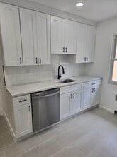 153 Palisade Ave in Cliffside Park, NJ - Building Photo - Building Photo