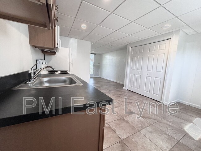 14 Hamilton Ave in Groton, CT - Building Photo - Building Photo