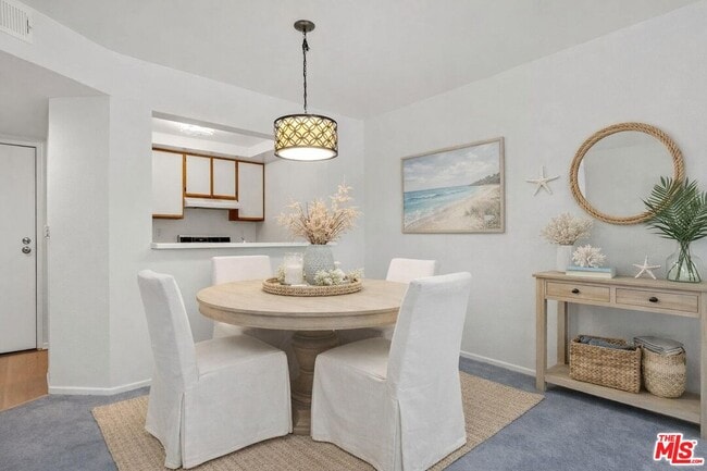 property at 501 Palisades Dr