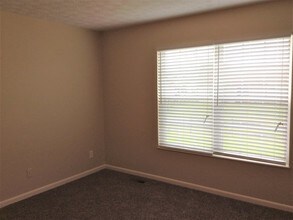 6124 Pine Meadows Dr in Loveland, OH - Building Photo - Building Photo