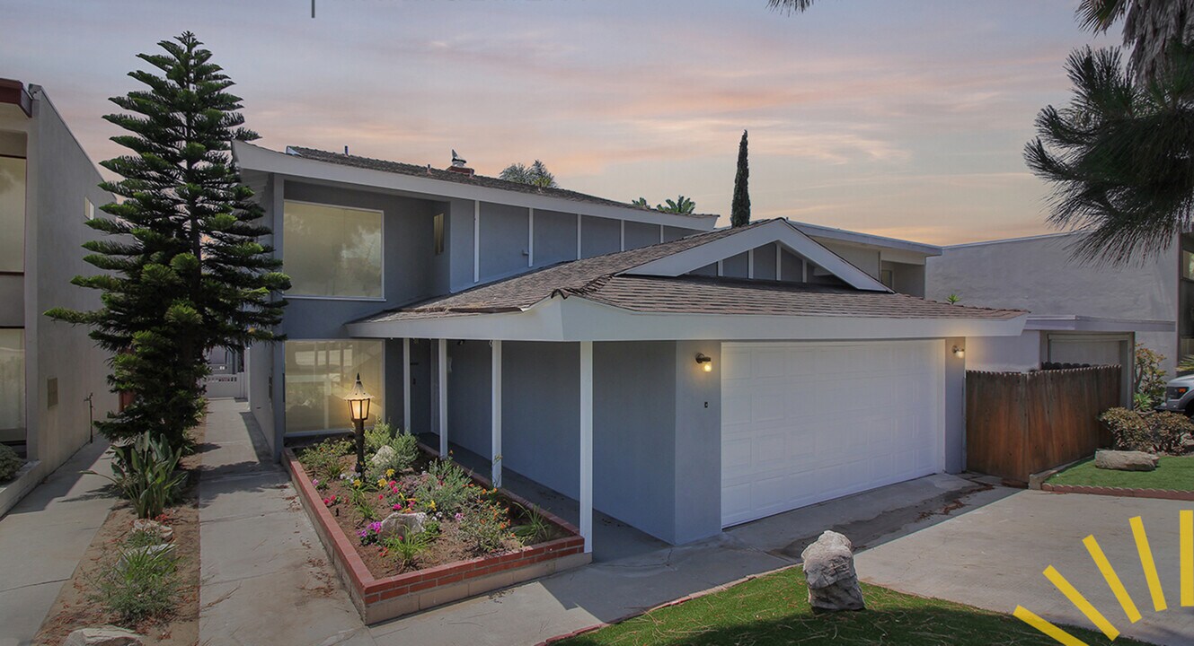 1322 Amethyst St, Unit B in Redondo Beach, CA - Building Photo