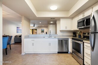 9460 N 92nd St in Scottsdale, AZ - Building Photo - Building Photo