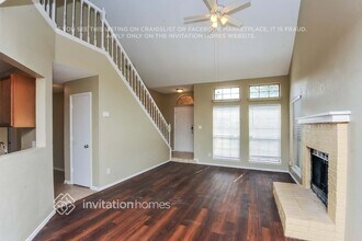 4901 St Thomas Pl in Fort Worth, TX - Foto de edificio - Building Photo