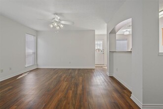 4028 Southern Trace Dr in College Station, TX - Building Photo - Building Photo