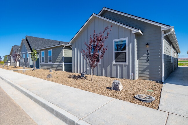 property at 1938 N W Enterprise St