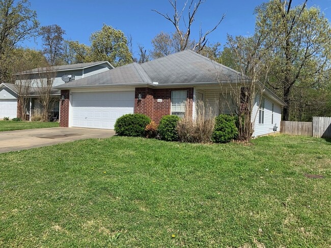 property at 1612 Cresent St