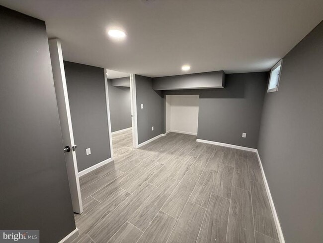 property at 178 Crosswicks Rd