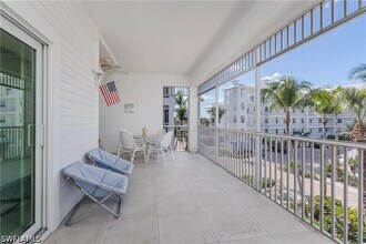 160 Palm St in Marco Island, FL - Building Photo - Building Photo
