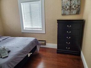 1284 A St in Hayward, CA - Building Photo - Building Photo