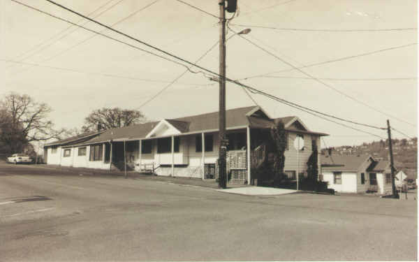 314 High St in Oregon City, OR - Building Photo