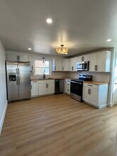 249 Dunlop Ave in Tonawanda, NY - Foto de edificio - Building Photo