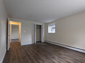 42 Gardner St, Unit #2B in Boston, MA - Building Photo - Building Photo