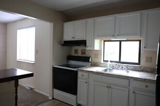 3164 Cheltenham Ct in Gibsonia, PA - Building Photo - Building Photo
