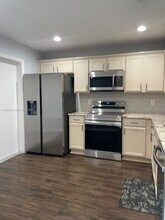 6132 Southard St in West Palm Beach, FL - Building Photo - Building Photo